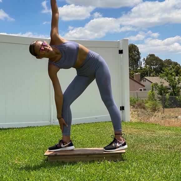 Yoga set - Picture 7 of 9